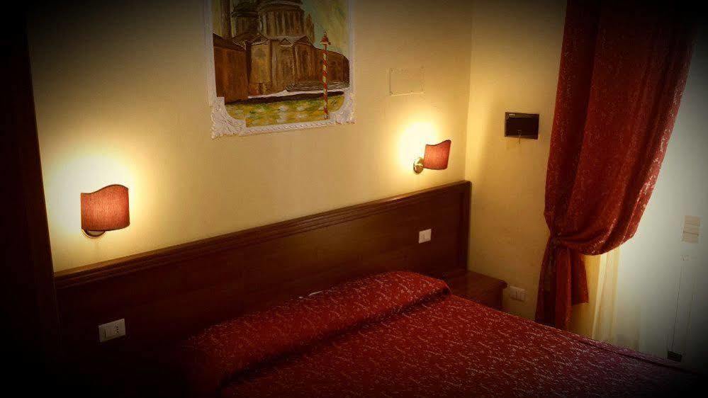 רומא B&B Rudy Center מראה חיצוני תמונה